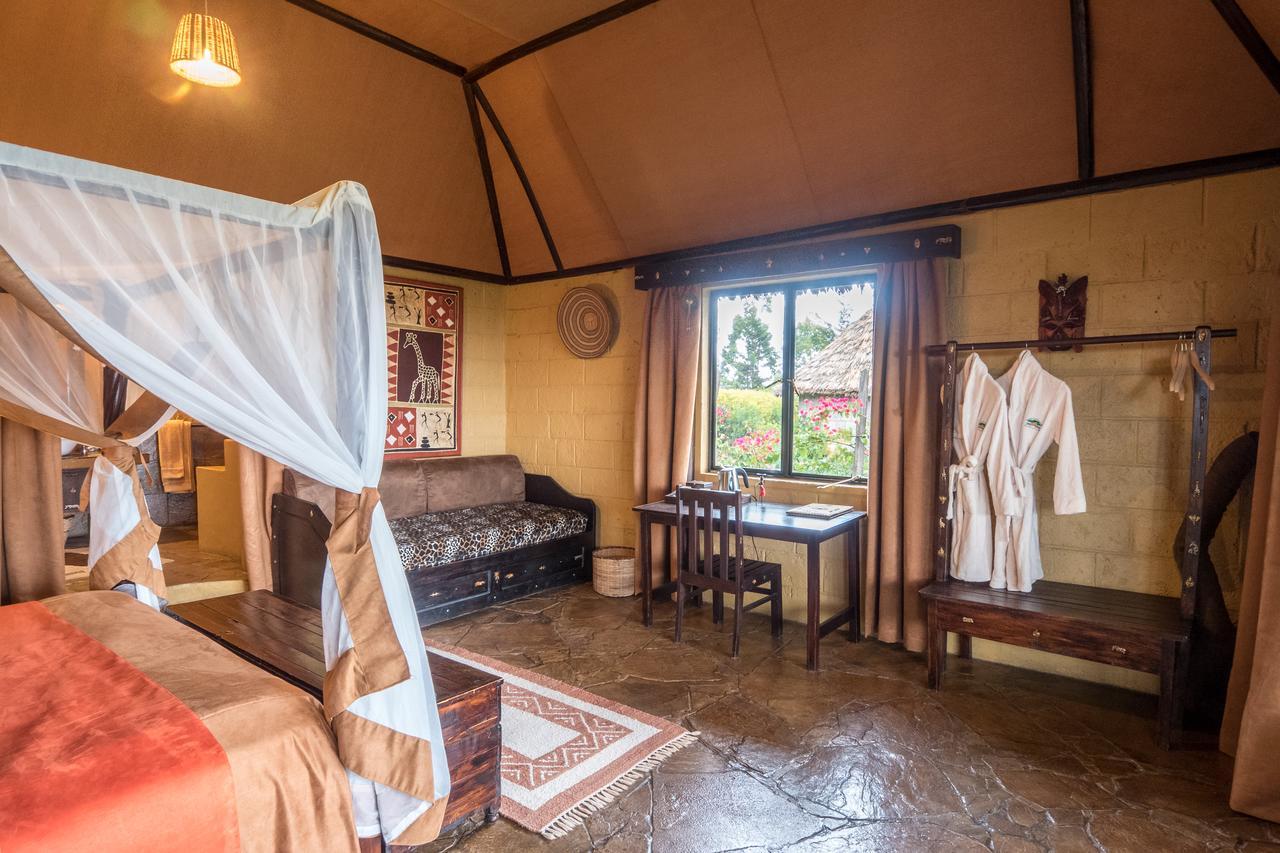 观犀牛旅行山林小屋 Mweiga 外观 照片